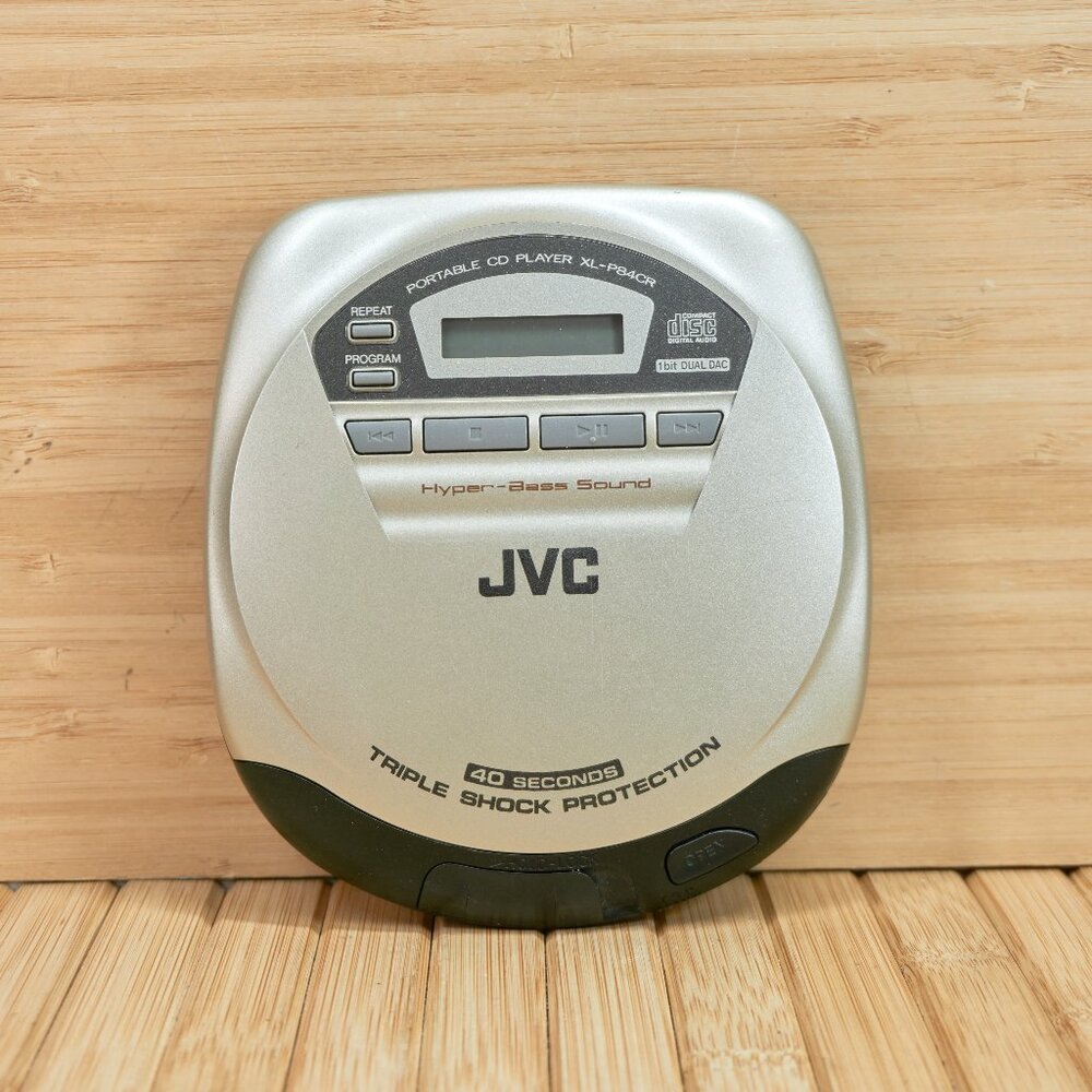 JVC XL-P84CR PORTABLE CD PLAYER, Made in Japan, Reed DESCRIPTION!!!